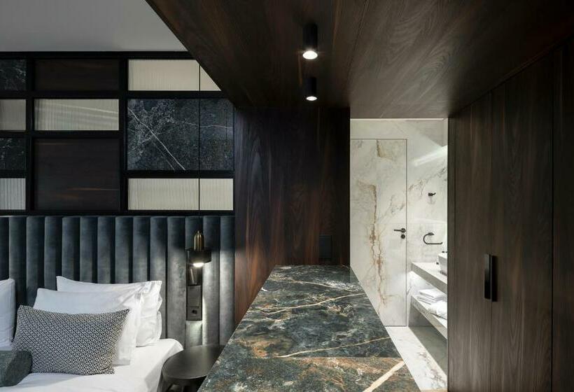 이그제큐티브 스위트, The Stanley