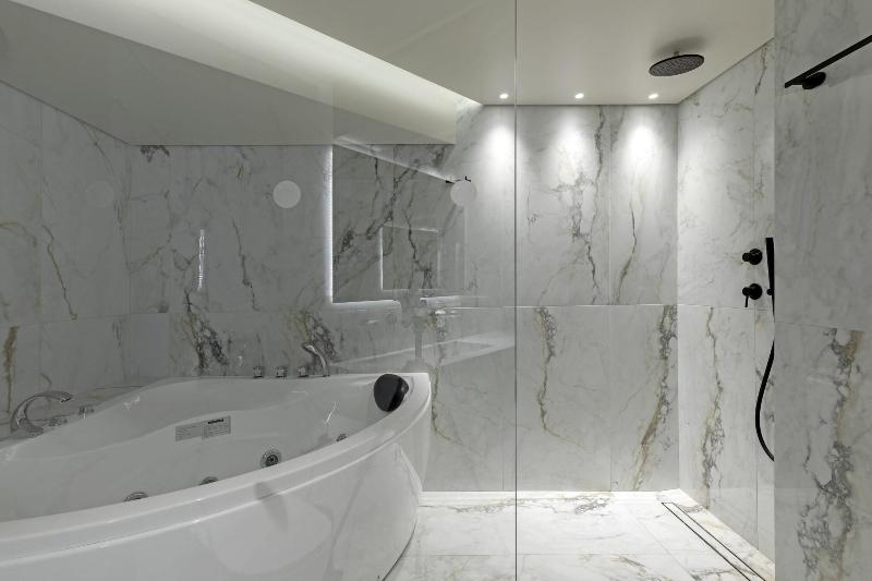 침실 2개 스위트, The Stanley