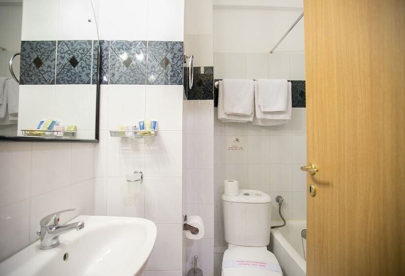 스탠다드 룸 바다 전망, Tzaki Hotel & Restaurant Patras