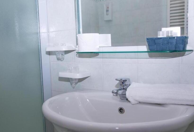 غرفة قياسية فردية, Chalet Del Lago