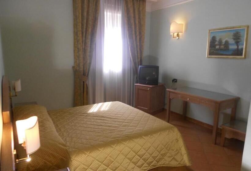 スタンダードルーム, Grand Hotel Pavone