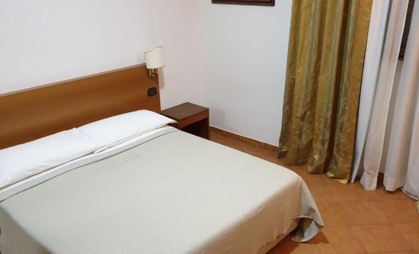 エコノミールーム, Grand Hotel Pavone