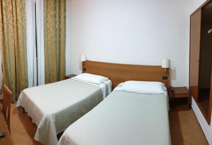 エコノミールーム, Grand Hotel Pavone