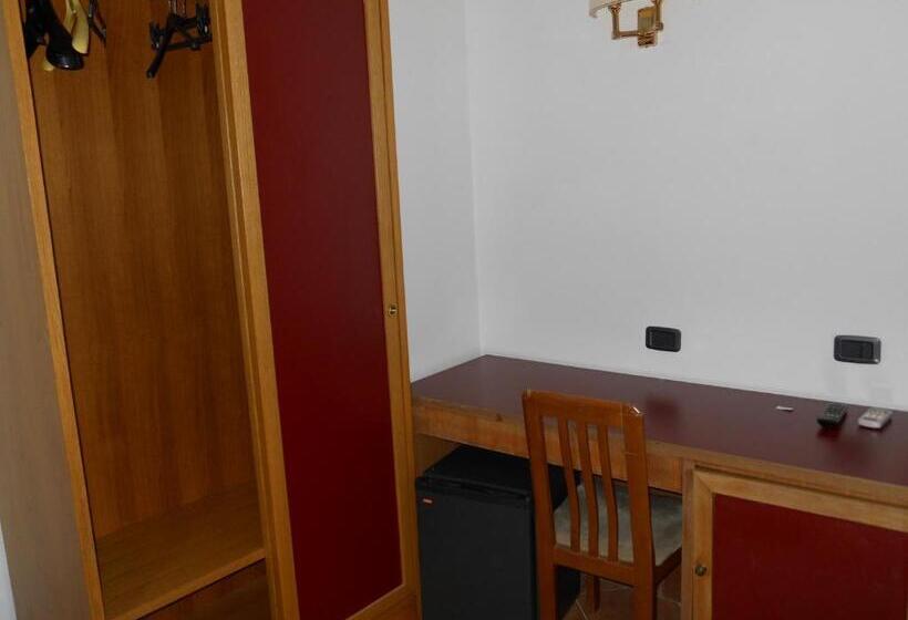 スタンダードルーム, Grand Hotel Pavone