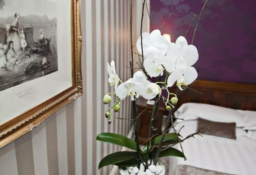 Quarto superior, Albergo Terminus