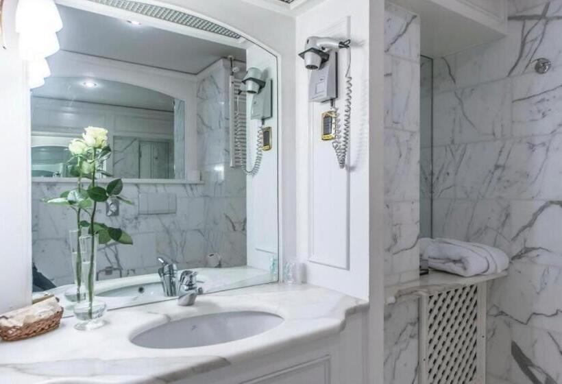 Standard Room, Alli Due Buoi Rossi