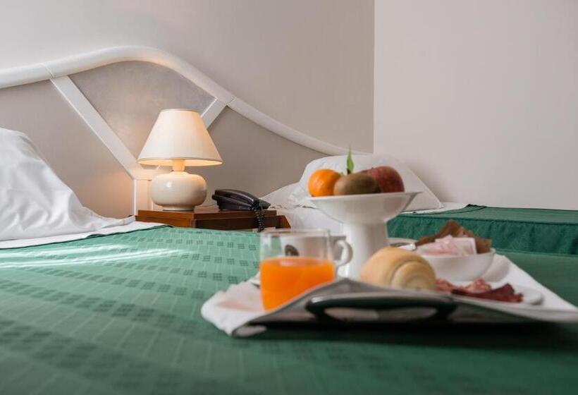 Standard Room, Alli Due Buoi Rossi