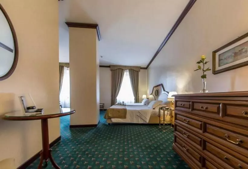 Superior Room, Alli Due Buoi Rossi