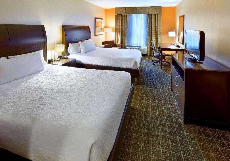 Номер Superior, Aurora