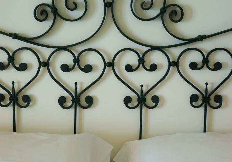 Номер Стандарт, Aurora