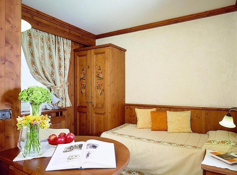 标准单人间, Baita Dei Pini