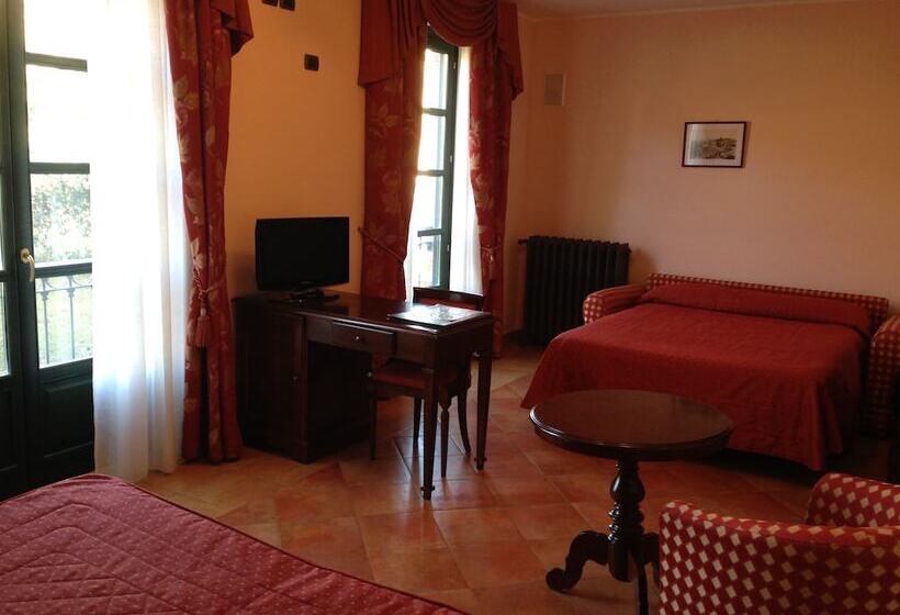 Номер Стандарт Трехместный, Barolo