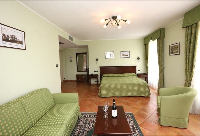 Номер Стандарт Трехместный, Barolo