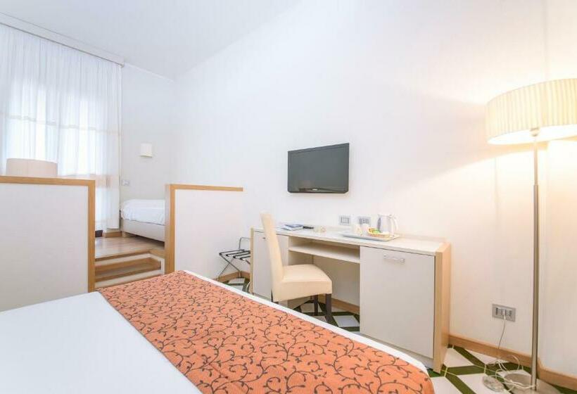 Четырехместный Номер Стандарт, Calabona