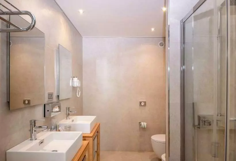 Suite with Terrace, Calabona
