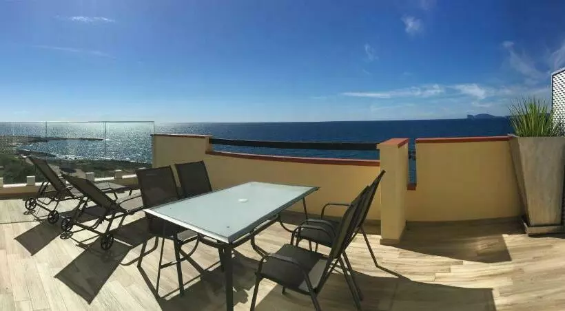 Suite with Terrace, Calabona