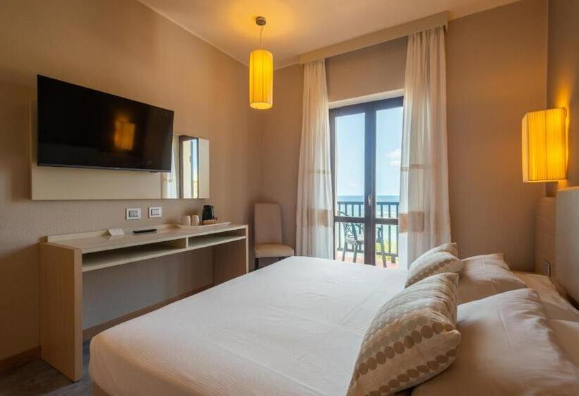 Номер Superior Вид на Море, Calabona