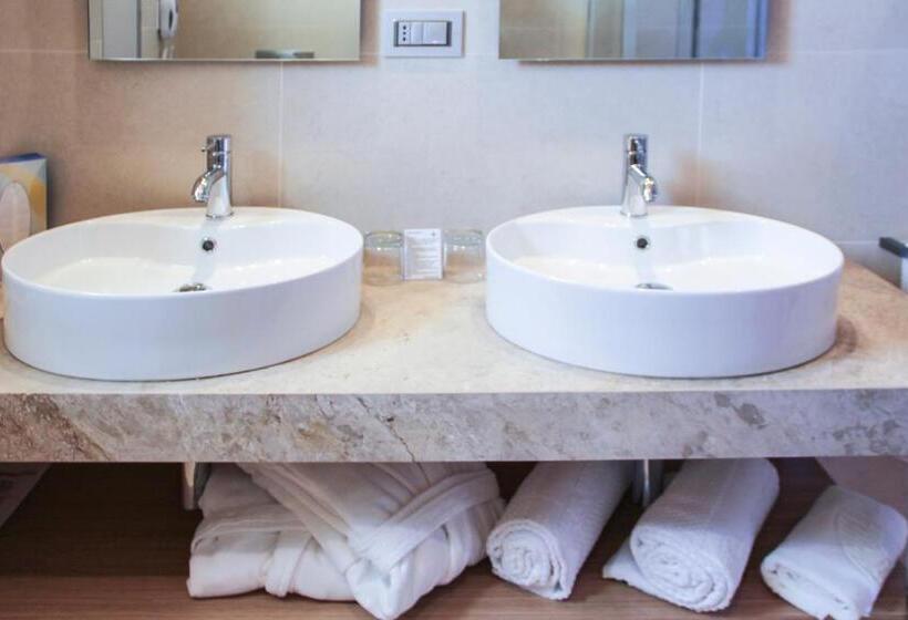 Люкс Престиж, Calabona