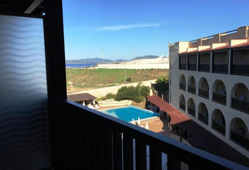 Family Suite, Calabona