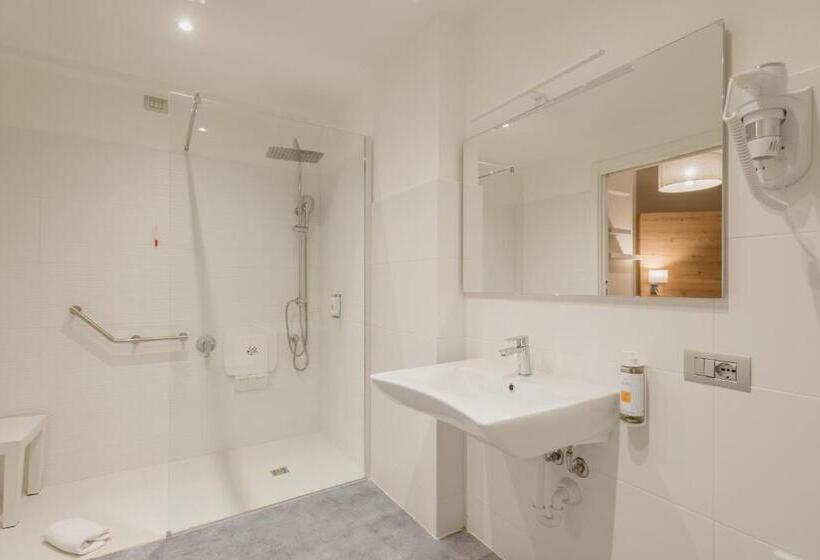 Family Suite, Calabona