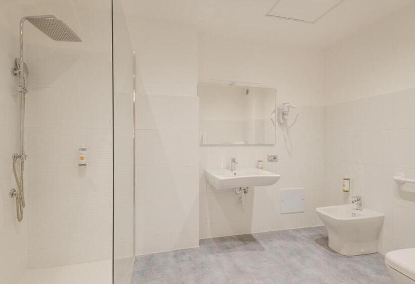 Family Suite, Calabona