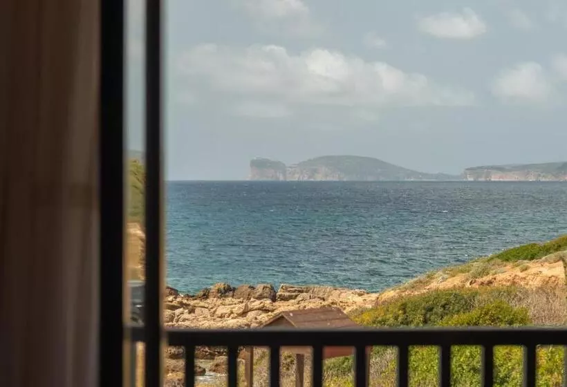 اتاق استاندارد با چشمانداز دریا, Calabona