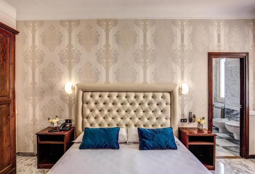 חדר סטנדרט לשלושה, Castel Vecchio