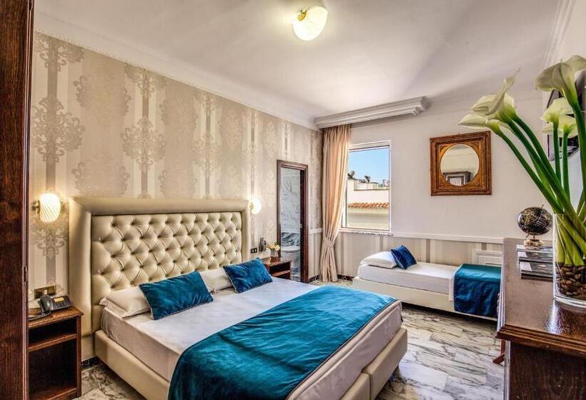 חדר סטנדרט לשלושה, Castel Vecchio