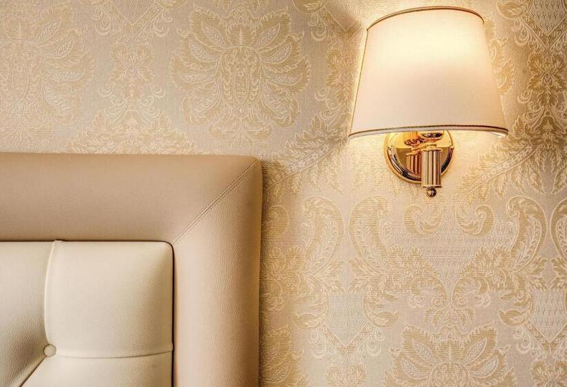 חדר דלוקס, Castel Vecchio