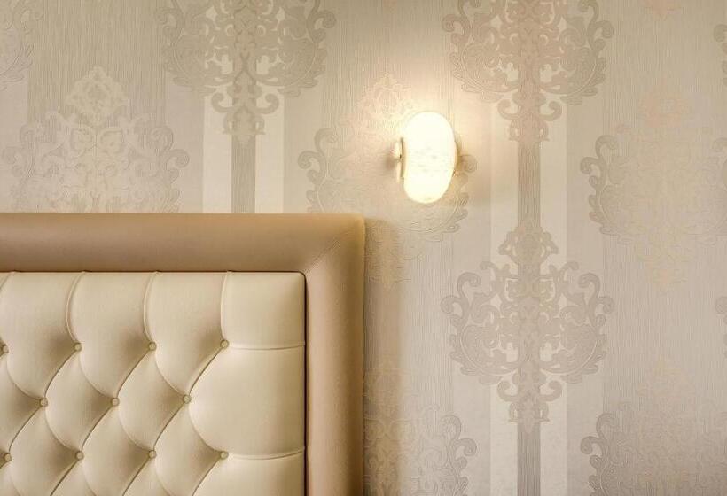 חדר דלוקס, Castel Vecchio