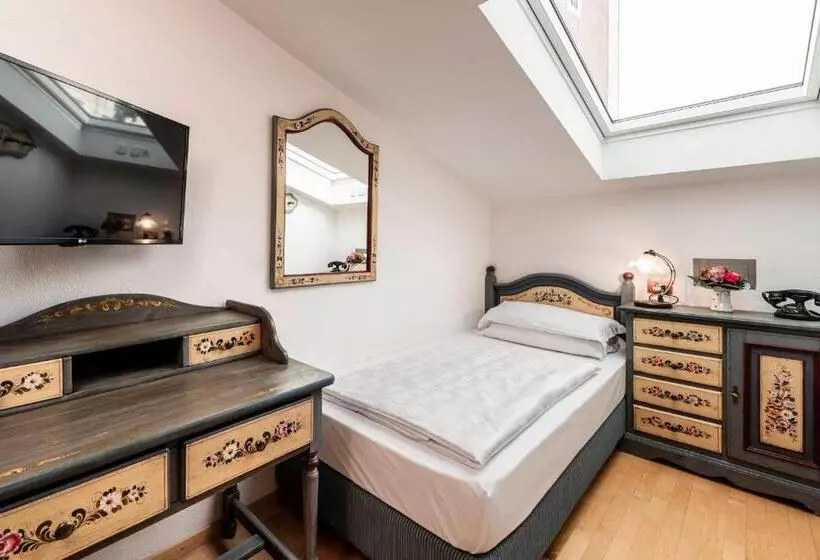 Standard Yhden Hengen Huone, Cavallino D'oro Bed&breakfast