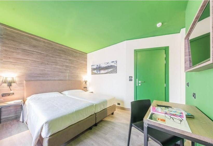 스탠다드 룸, Europa