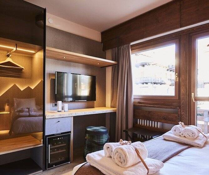 Номер Стандарт, Europa