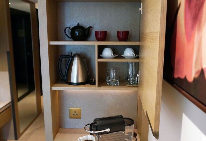 اتاق استاندارد با تخت دوبل و چشم‌انداز, Grand Hyatt Hong Kong