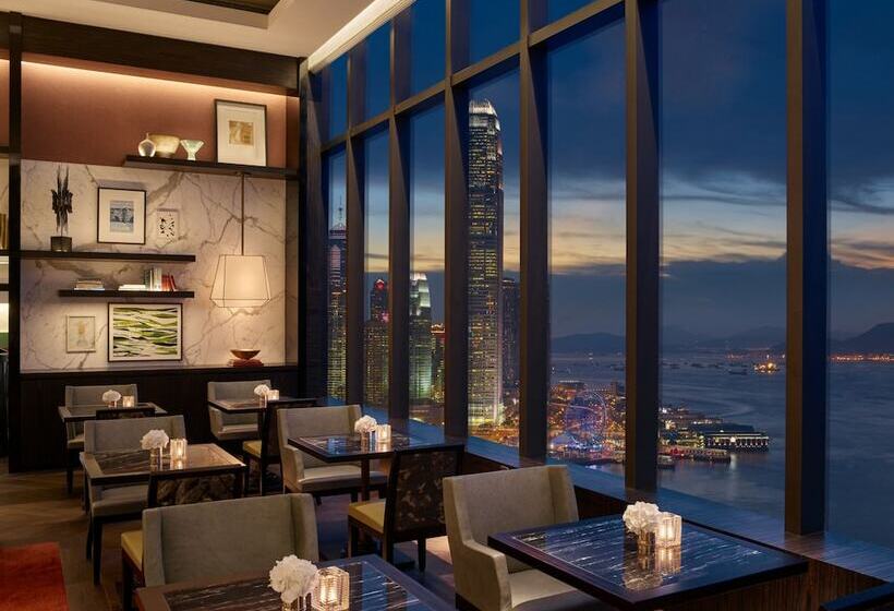 اتاق لوکس با چشم‌انداز, Grand Hyatt Hong Kong