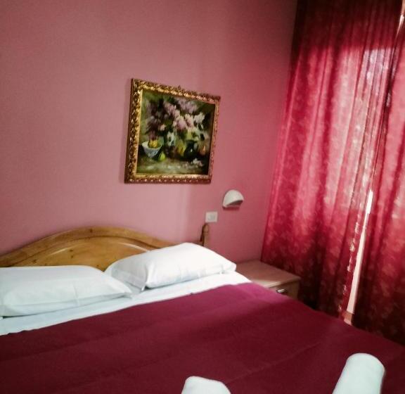 标准间, Il Centrale