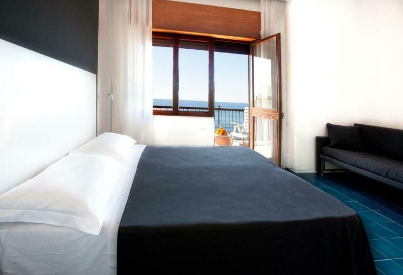 Номер Стандарт Вид на Море с Балконом, La Playa