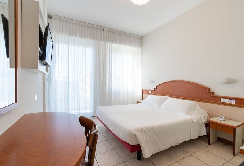 クラシックルーム, Majestic