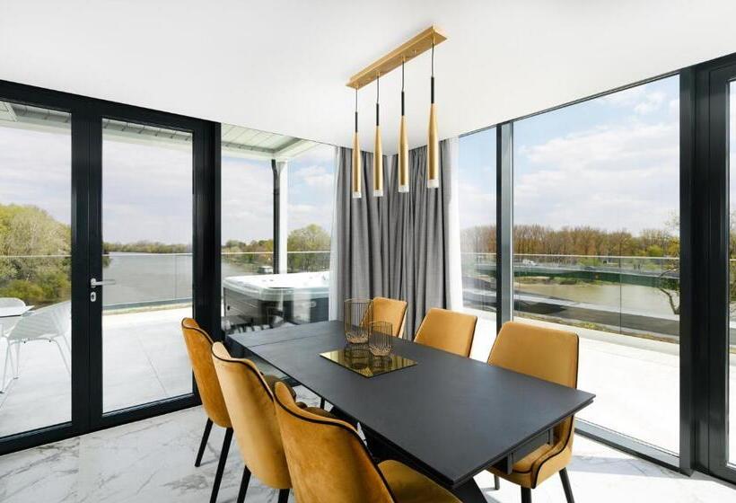 חדר אקזקיוטיב, Mercure Tokaj Center