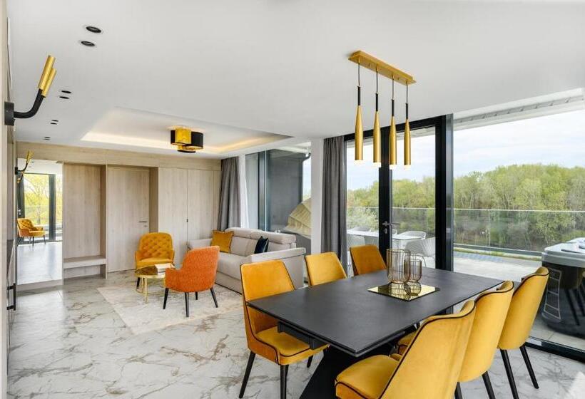 חדר אקזקיוטיב, Mercure Tokaj Center