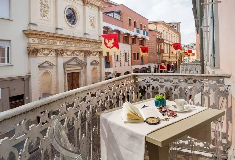 اتاق سوپریور, Phi Hotel Palio