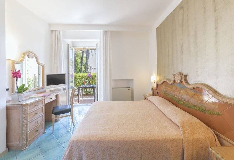 Номер Стандарт Боковой Вид на Море, Parco Smeraldo Terme