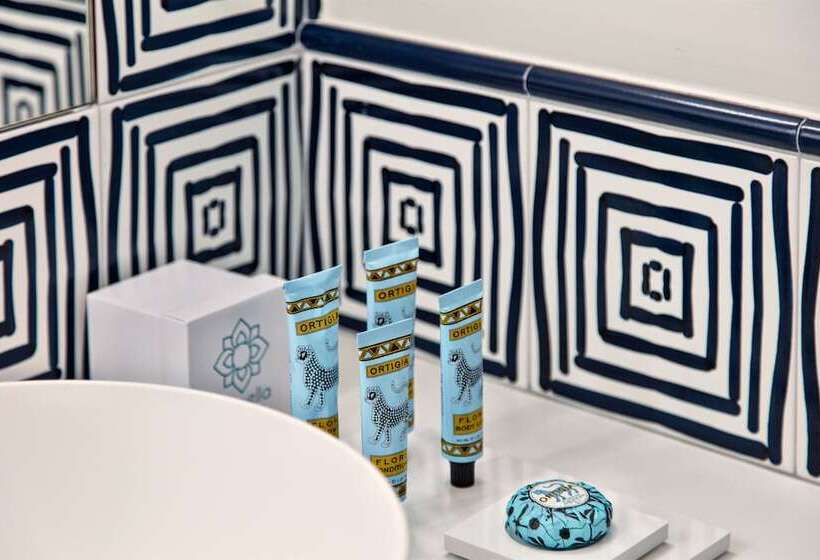 デラックスルーム, Pazziella Garden & Suites