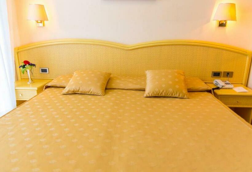 스탠다드 룸, Principe