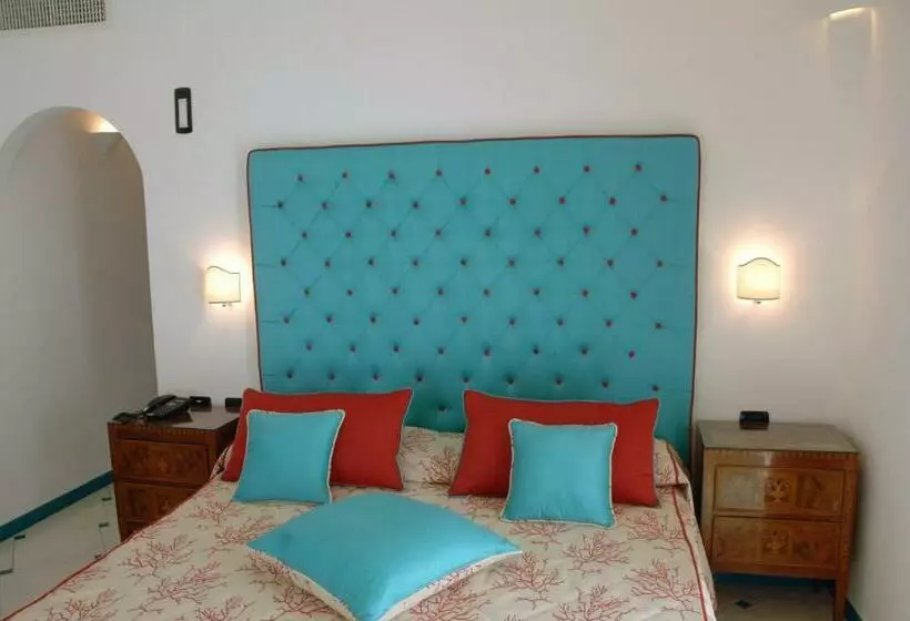 اتاق لوکس, Residence Amalfi