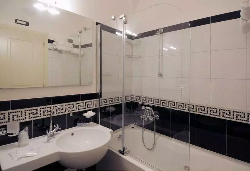 اتاق لوکس, Residence Amalfi