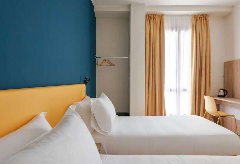 חדר סטנדרט, Riva