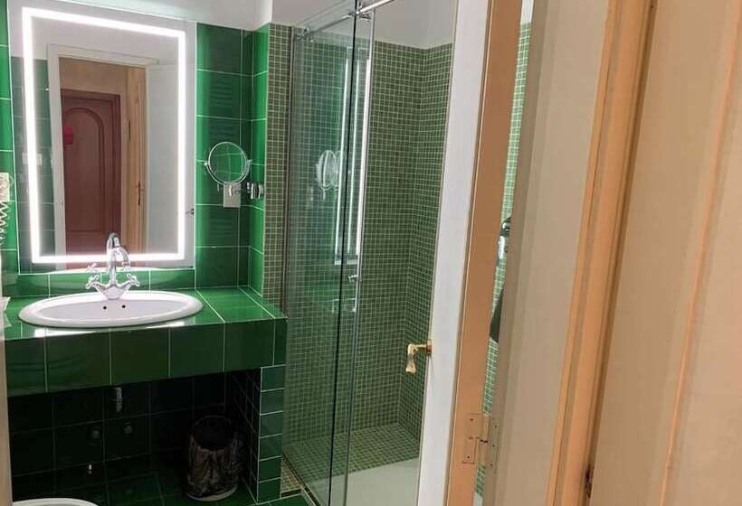 Quarto Estandar, Roma