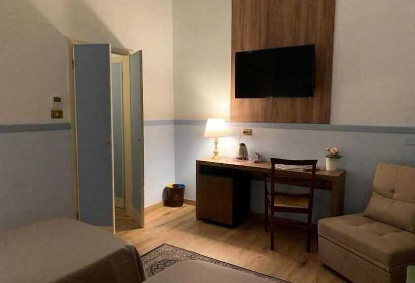 Quarto Estandar, Roma