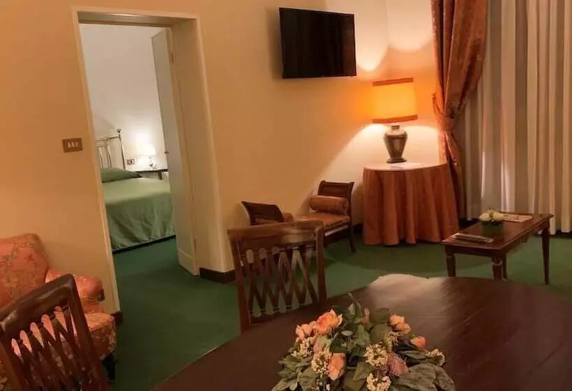 سوییت, Roma